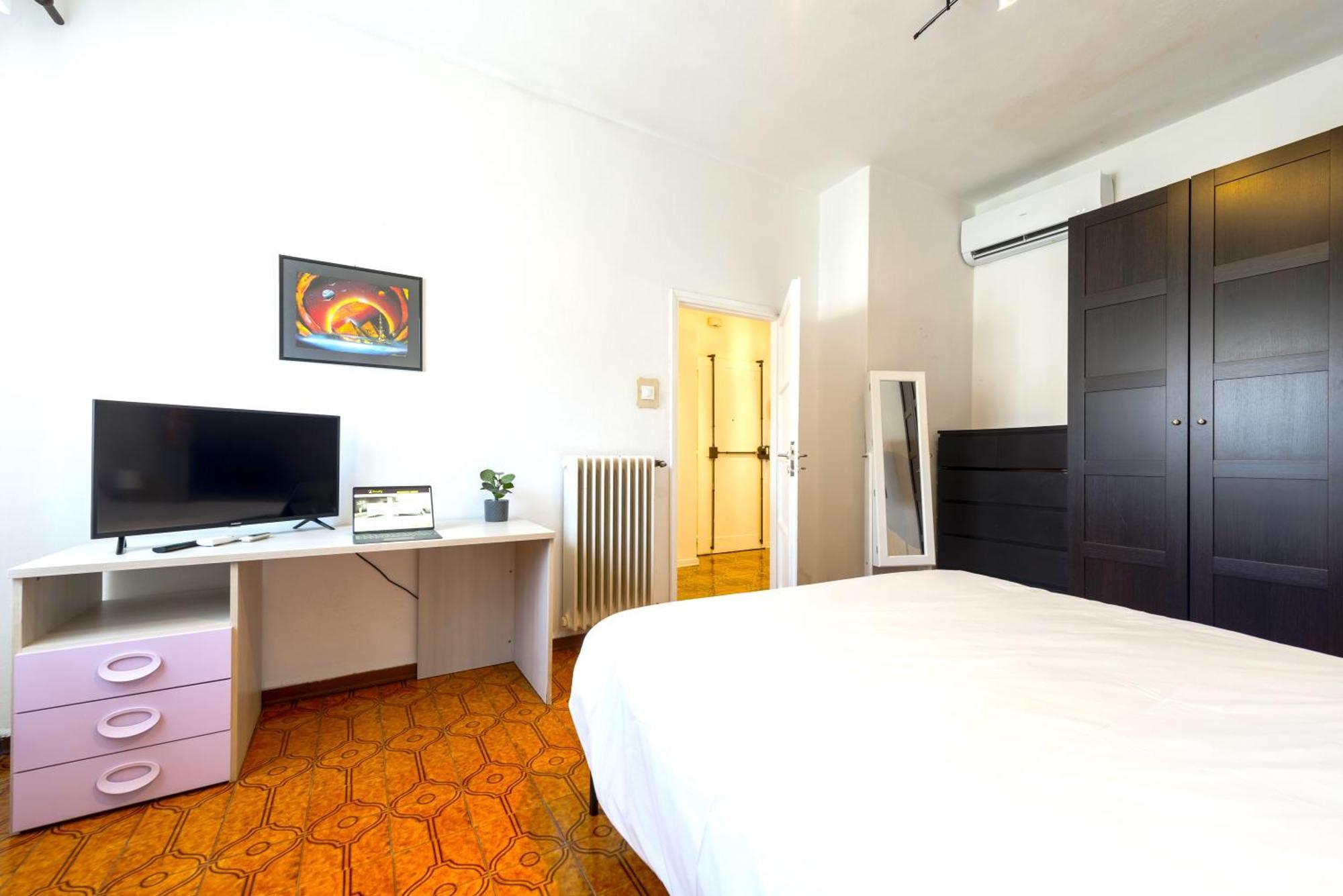 Hostly-Ai Due Passi Apartment Pisa Esterno foto